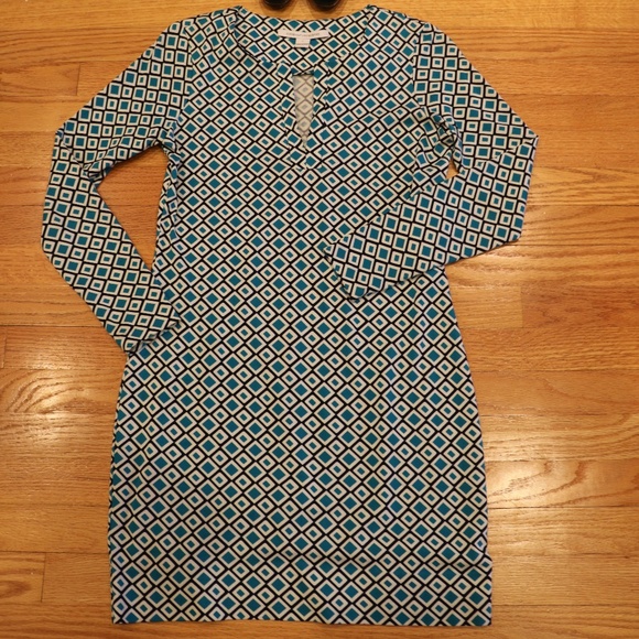 Diane von Furstenberg Classic Shift Dress - Picture 2 of 4